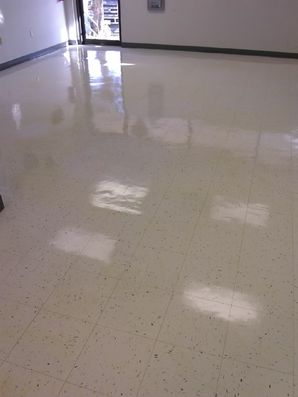 Before & After Floor Waxing in Ft Lauderdale, FL (6)